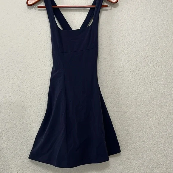 Voices Cross Back Athletic Exercise Dress - Picture 5 of 15